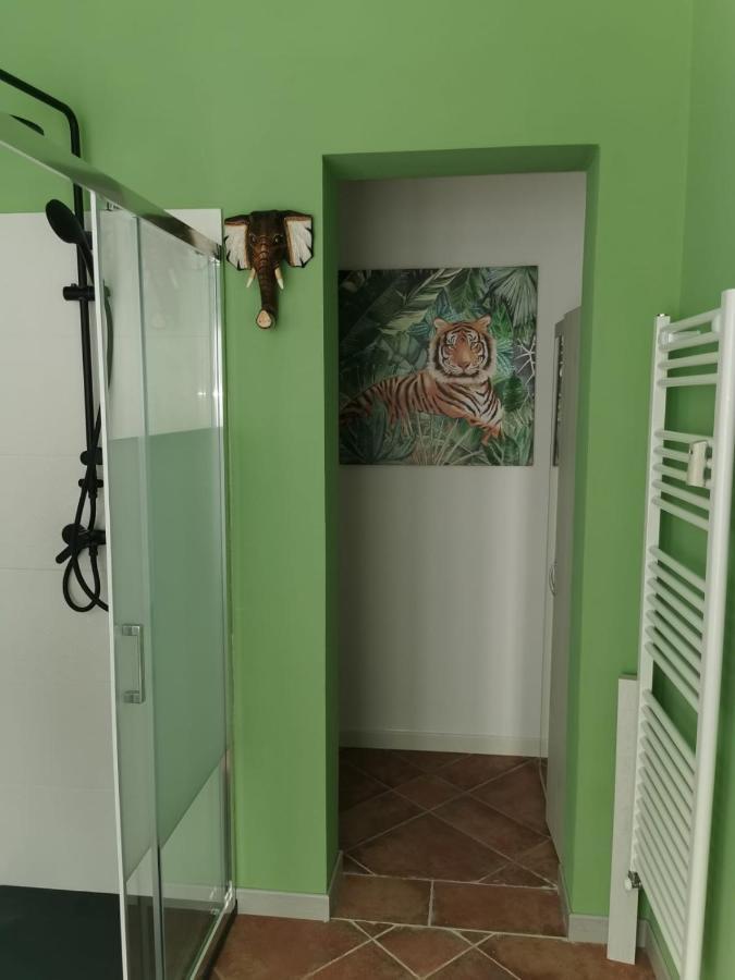 Aura Symphony Home Como Ngoại thất bức ảnh